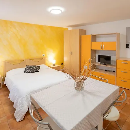 Apartament Arco *